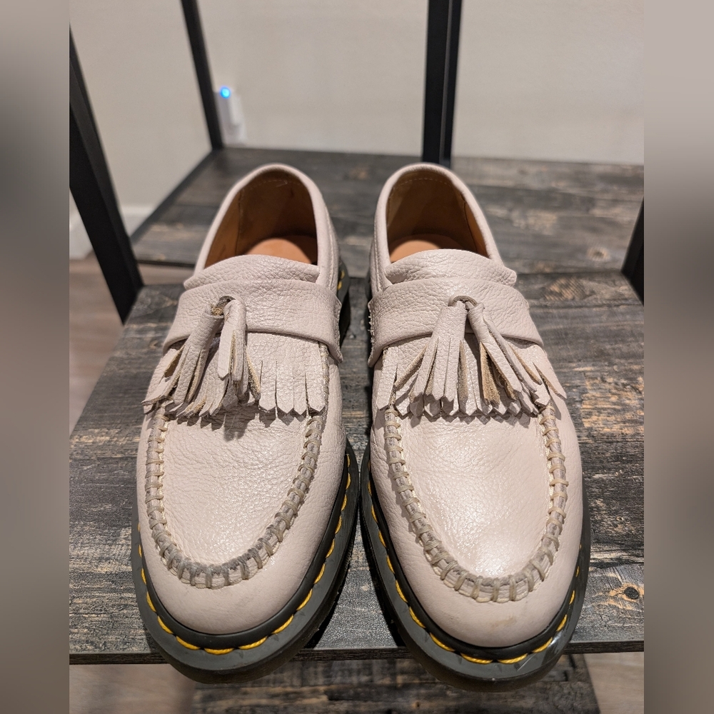 Dr Martens Cream Adrian Women's Virginia Leather Tassel Loafers